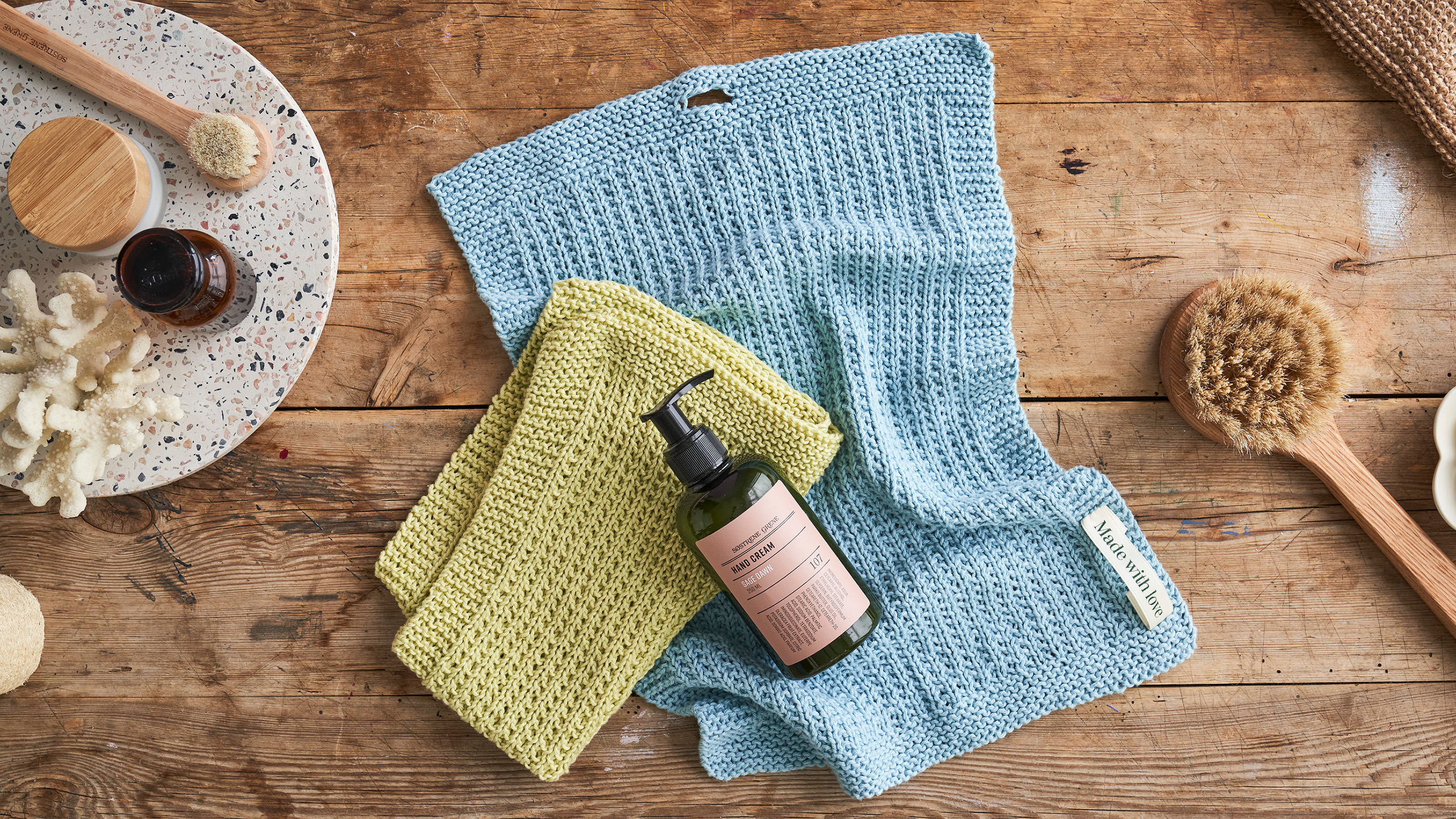 Knitted guest towel DIYprojects Søstrene Grene