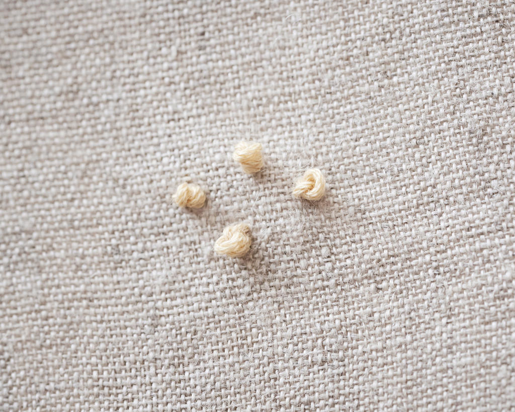 Knuet Lær de grunnleggende broderistingene | DIY-prosjekter | Søstrene Grene