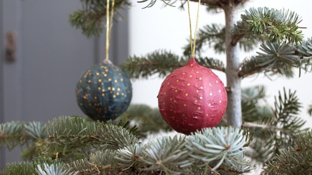 Versieringen van papier-maché | DIY-projecten | Søstrene Grene Versieringen van papier-maché | DIY-projecten | Søstrene Grene