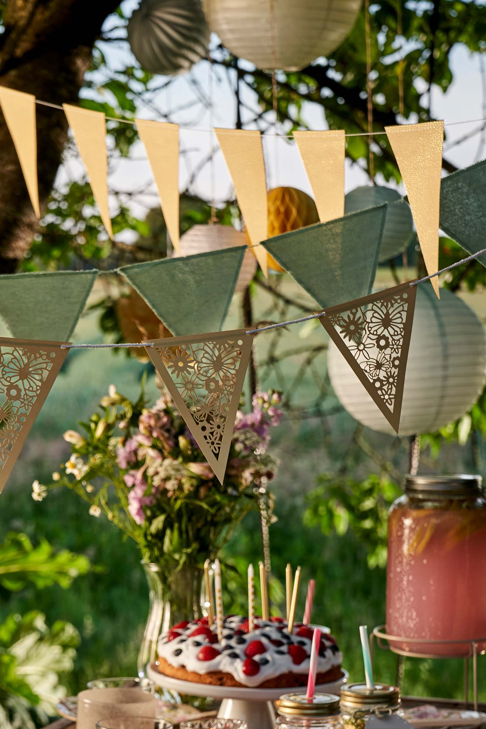 Acheter Grand chaudron de sorcière sur trépied décoratif pour extérieur, marmite à soupe de sorcière lumineuse avec seau à bonbons en plastique noir pour fête d'Halloween
