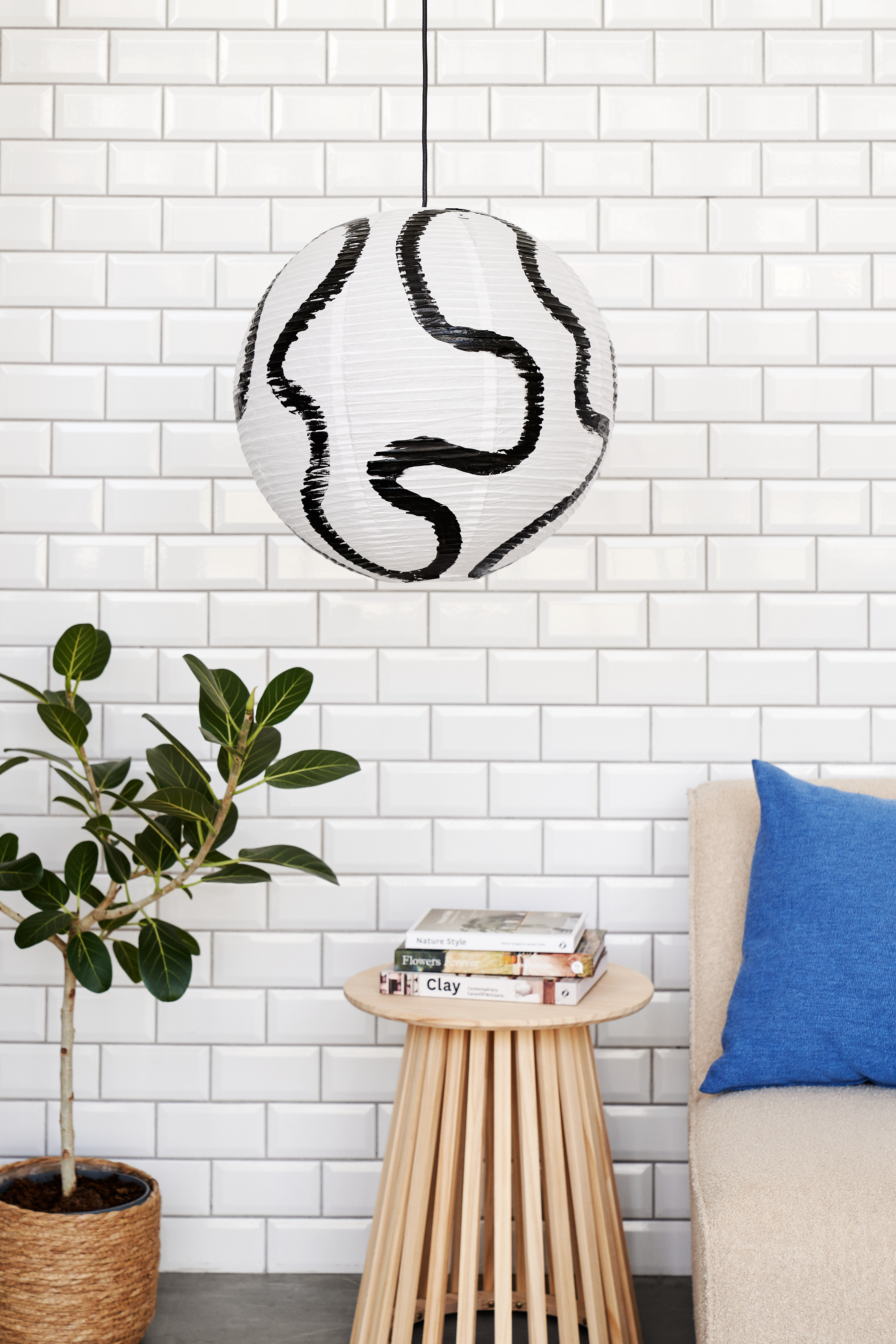 Decorate your rice paper lamps Søstrene Grene