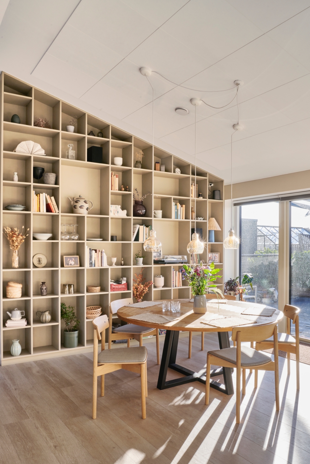 Celina bygger sine egne møbler | Søstrene Grene