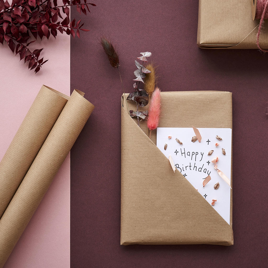 Gift-wrapping | Søstrene Grene