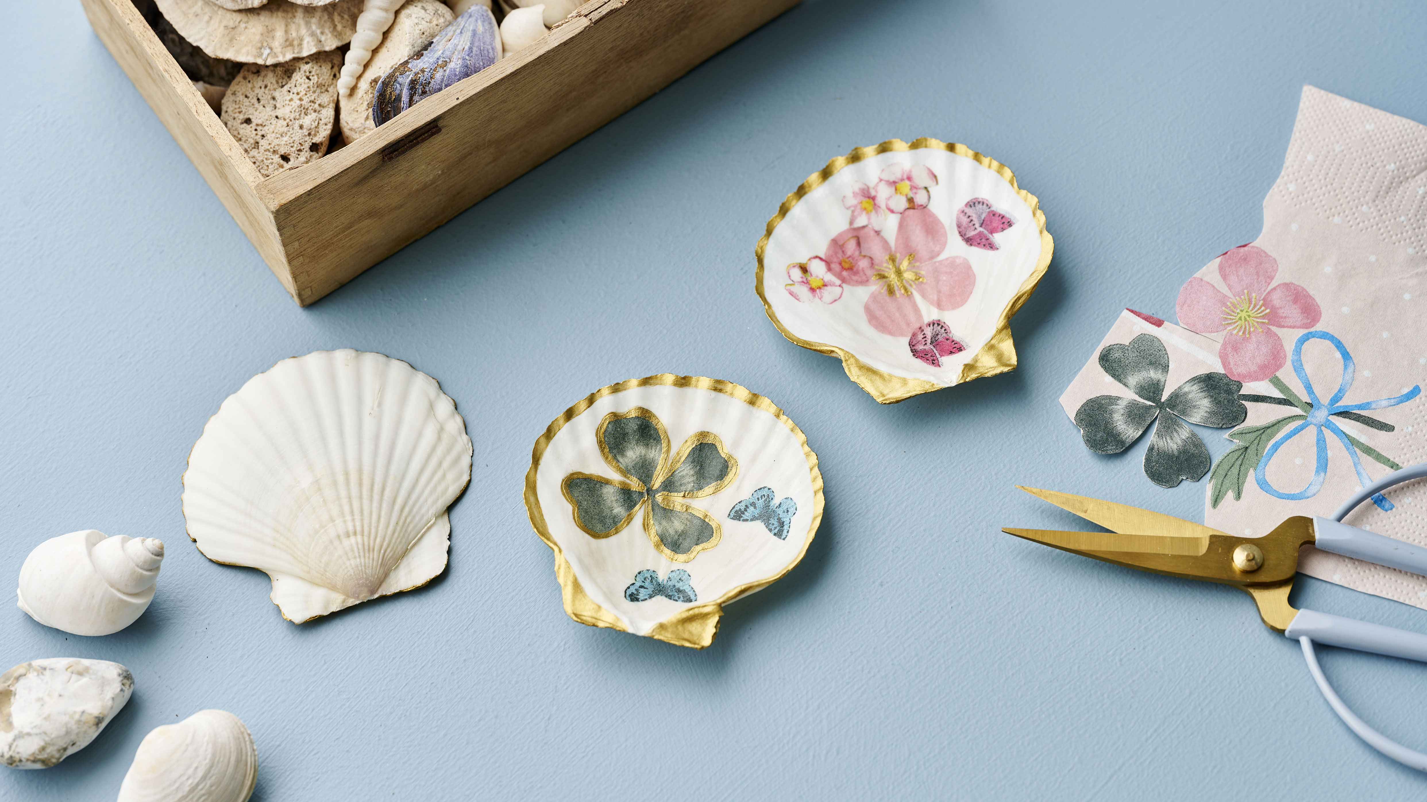 Painted seashells DIYprojects Søstrene Grene